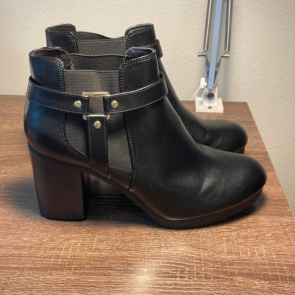 Size 13 womens heeled booties